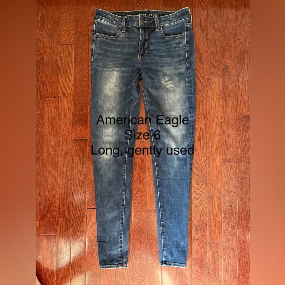 American Eagle skinny jeans
